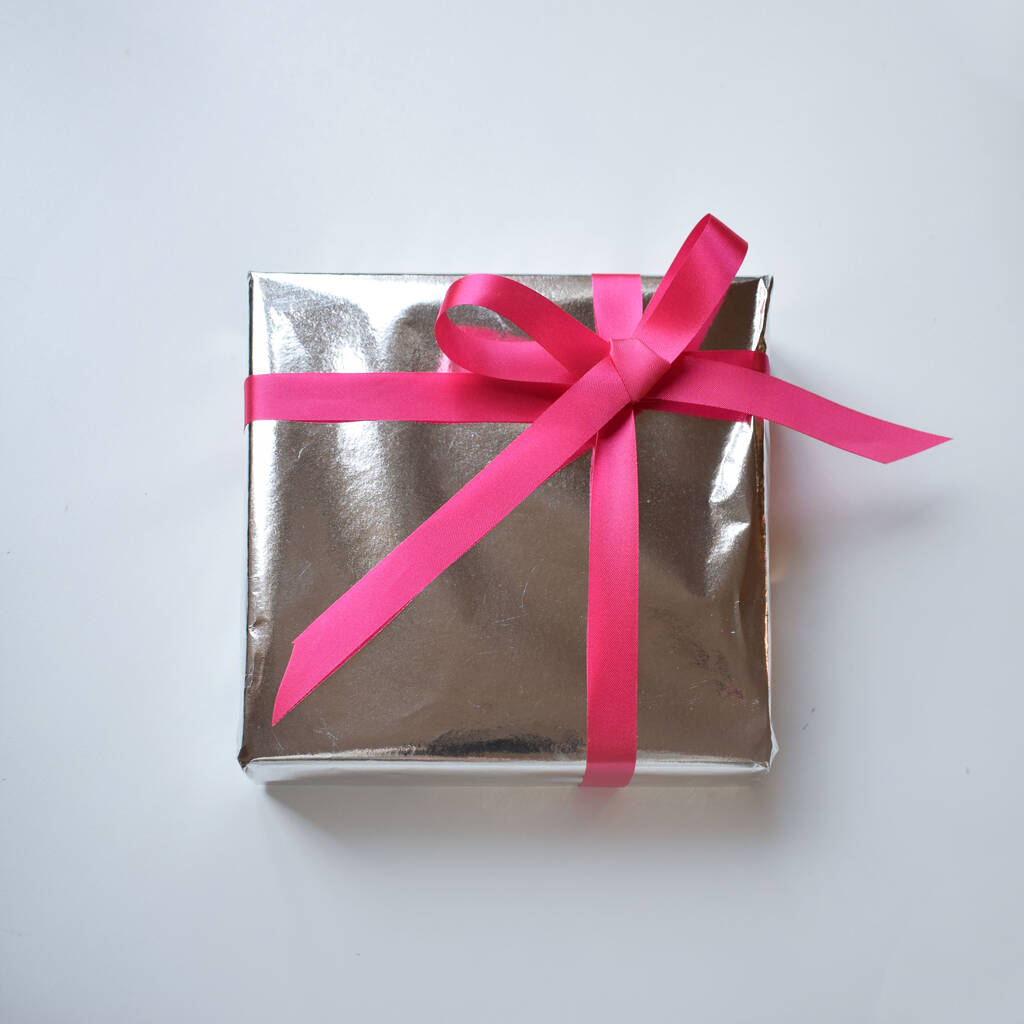 Deluxe Relaxation & Wellness Pamper Gift Set gift wrapped