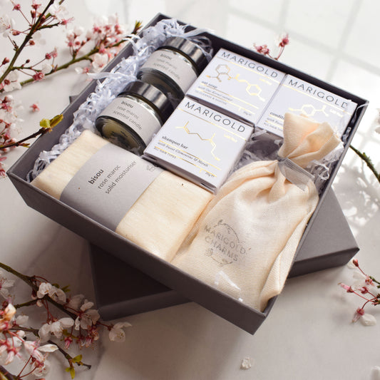 Deluxe Relaxation & Wellness Pamper Gift Set