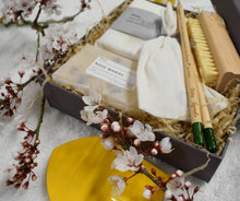 Load image into Gallery viewer, Sustainable Organic Gardeners Letterbox Gift Set